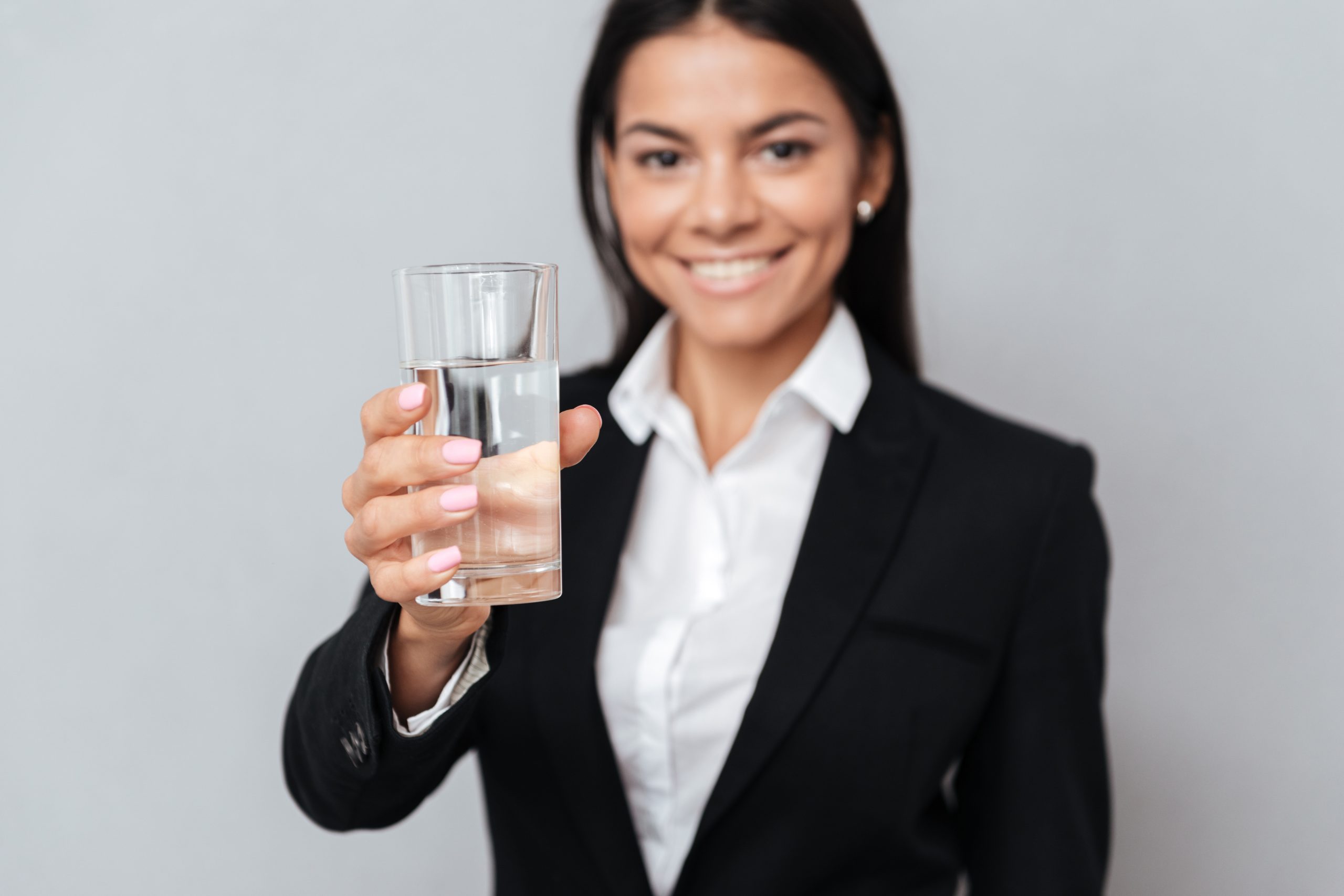 BOTTLED WATER VS. HOME WATER FILTRATION SYSTEMS: WHICH SAVES YOU MORE MONEY? 3 iStock 1352710760 scaled